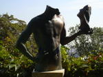 Headless art in a random art gallery